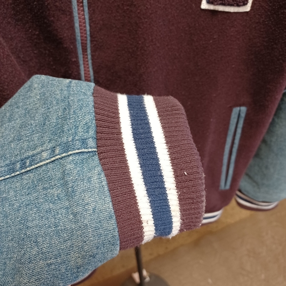 American Rag Varsity Jacket (Men XL) (Denim, Maroon) - Picture 3 of 9